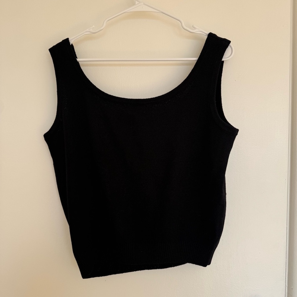 St. John Basics NWT Black Santana Knit Shell $245. L - Picture 4 of 6